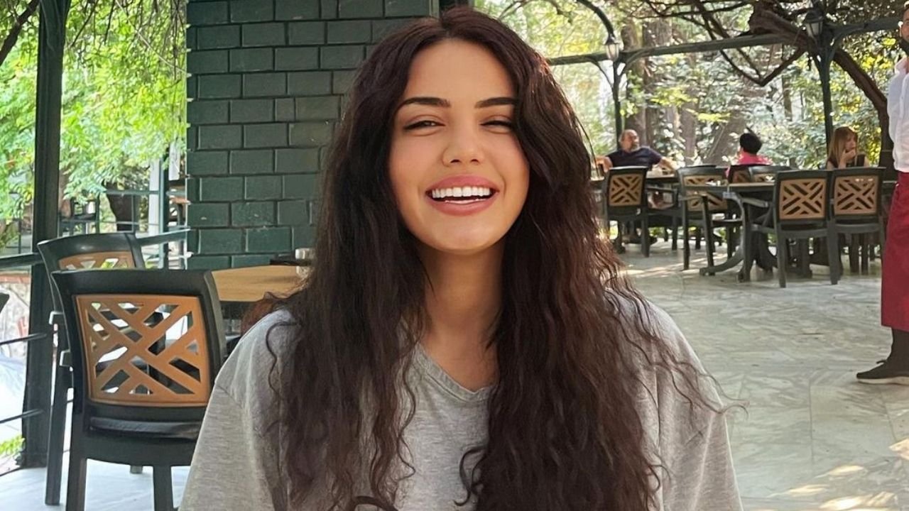 Ece Ronay kimdir? Ece Ronay nereli, kaç yaşında, ne iş yapıyor?